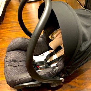 Mico 30 Infant Car Seat
